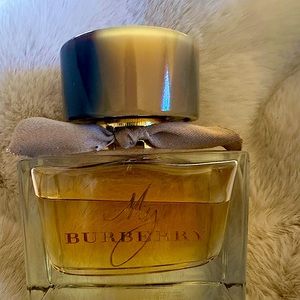 Women’s My Burberry Eau de Parfum. 90 ml. 3.0 fl. OZ.  Made in France.